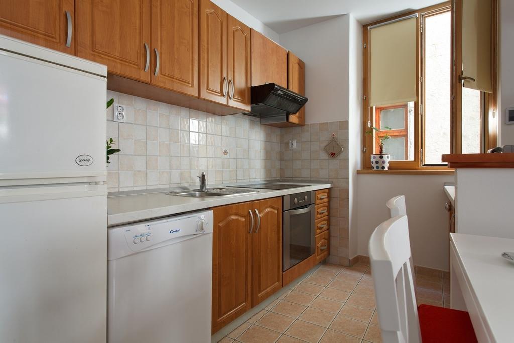 Apartments Mila Σπλιτ Δωμάτιο φωτογραφία
